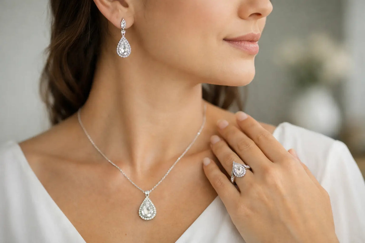 How to Match Jewellery Sets Without Overdoing It