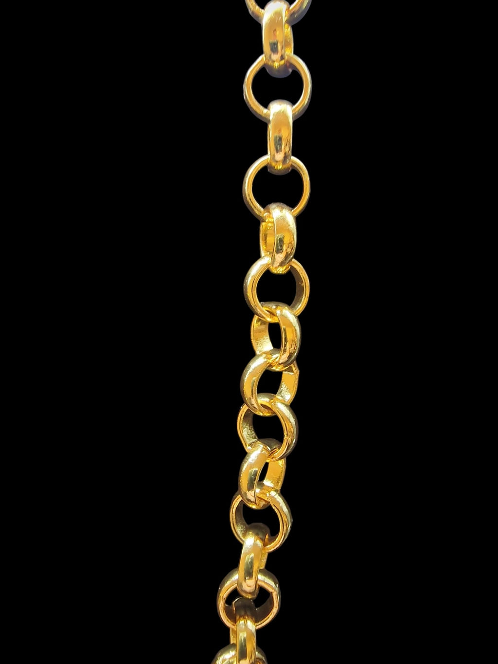 23" (8mm) Gold Plated Belcher Chain & Victorian Cross Pendant