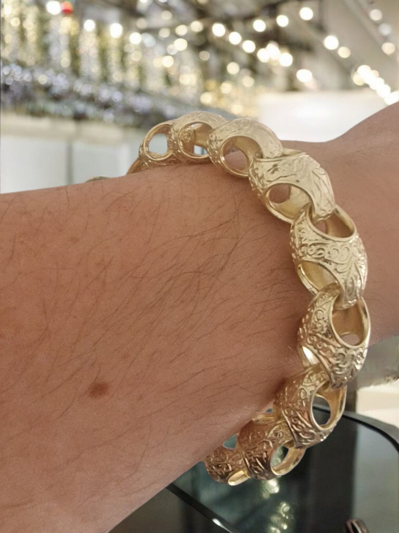 9" (13mm) Gold Plated Acorn Bracelet