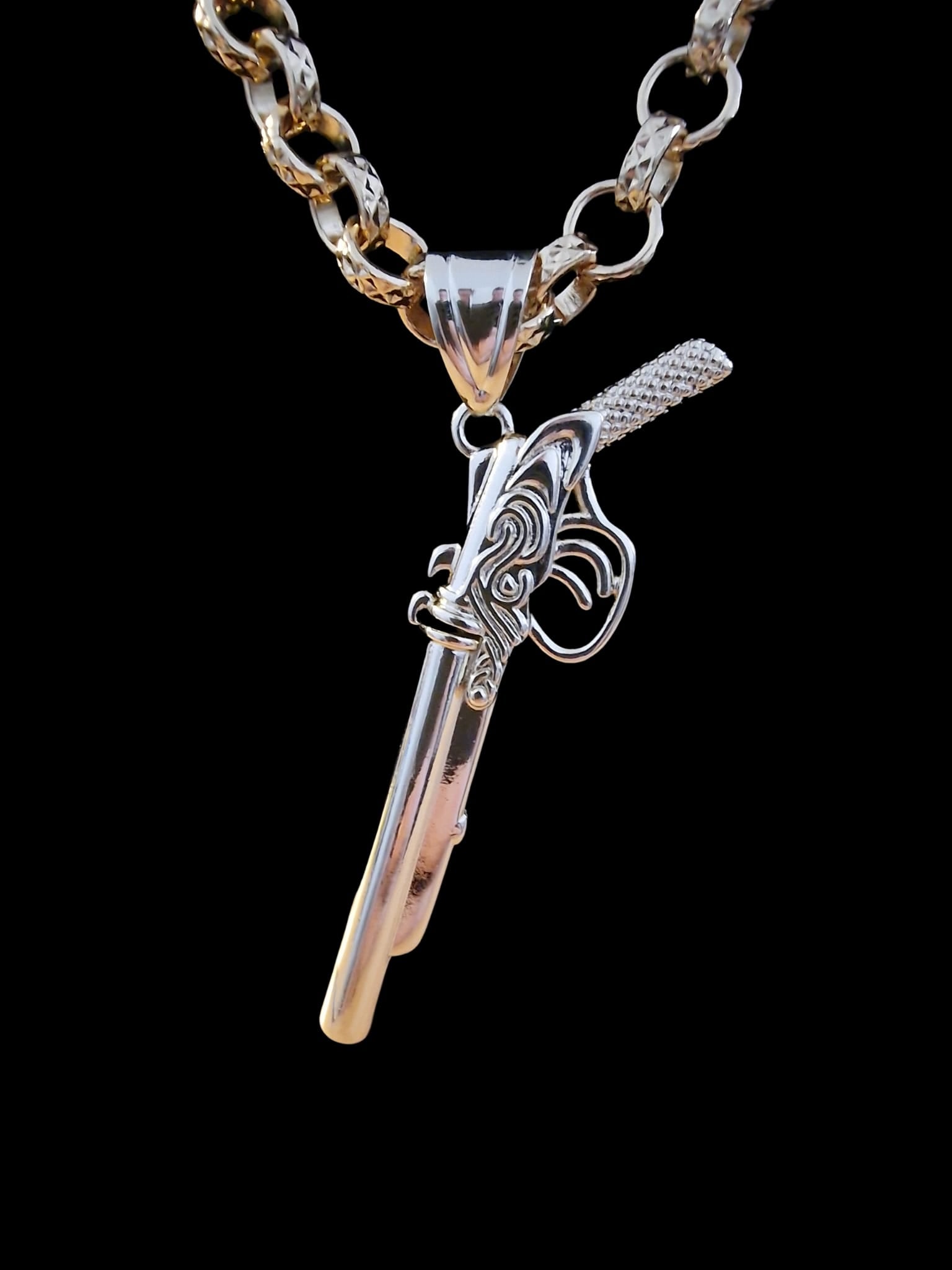 24" (9mm) Gold Plated Belcher Chain & Shotgun Pendant Bling Hunting