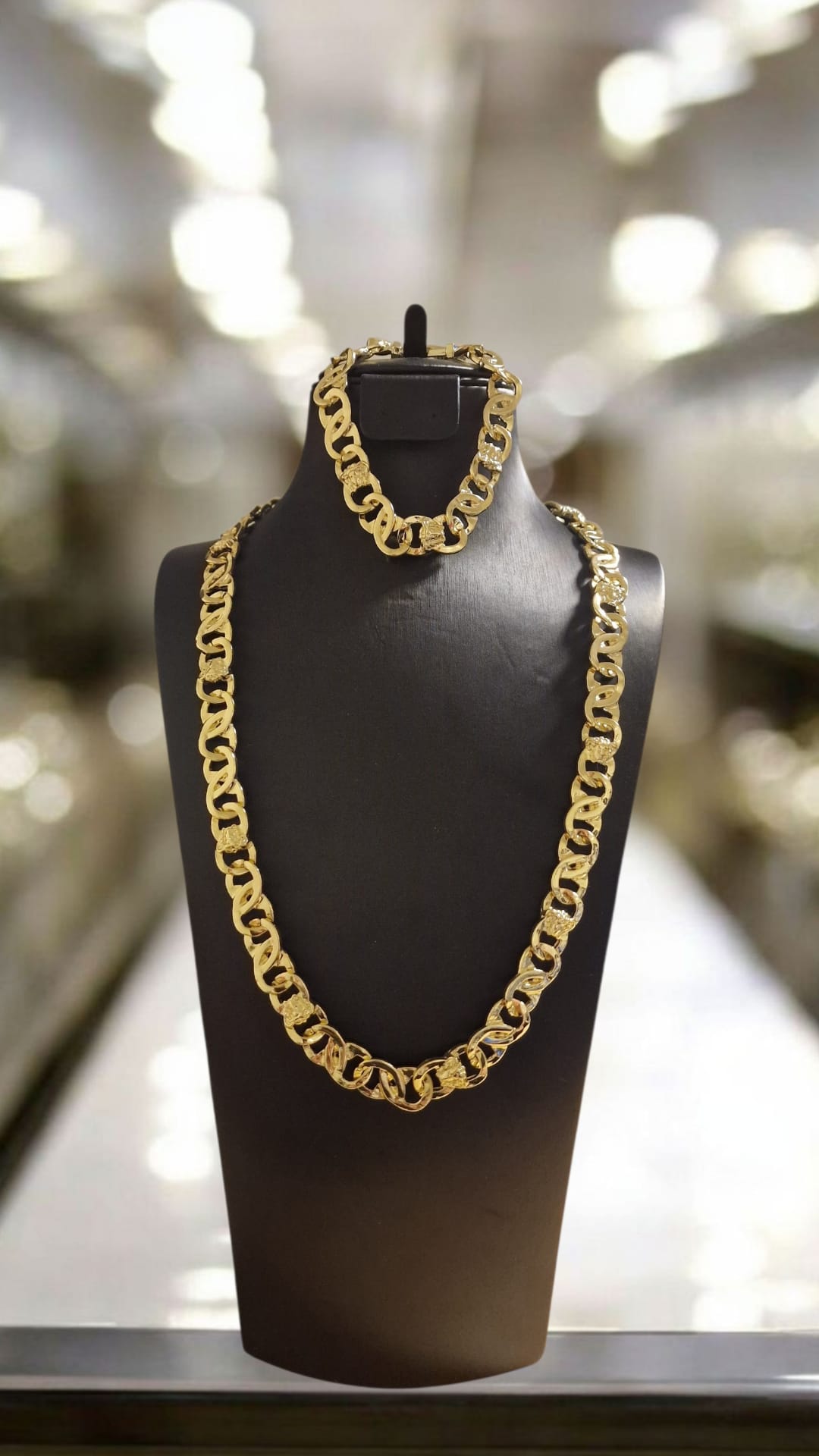 24" Gold Plated Anchor Link Chain & 8 1/2 Matching Bracelet,  Medusa, Romany