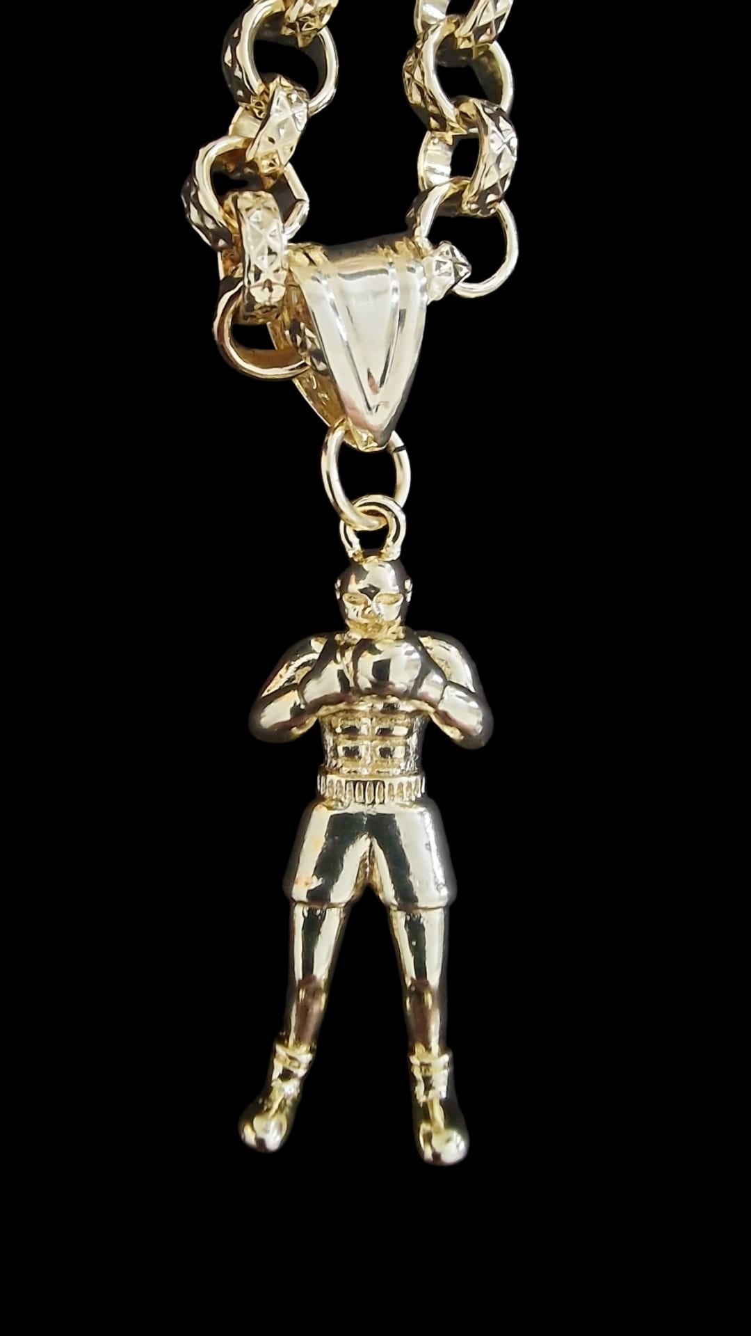 24" Gold Plated Belcher Chain & Boxer Pendant (9mm)