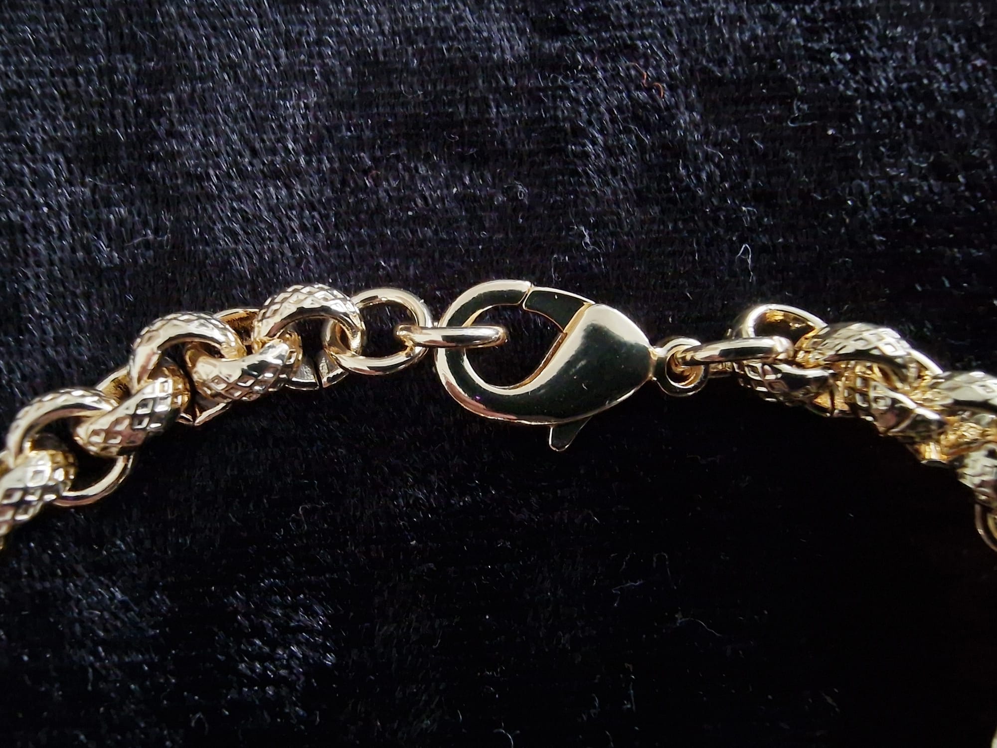 Gold Plated Nan Belcher Bracelet | 8" | 6mm Diamond Cut Links | Iced Nan Motif