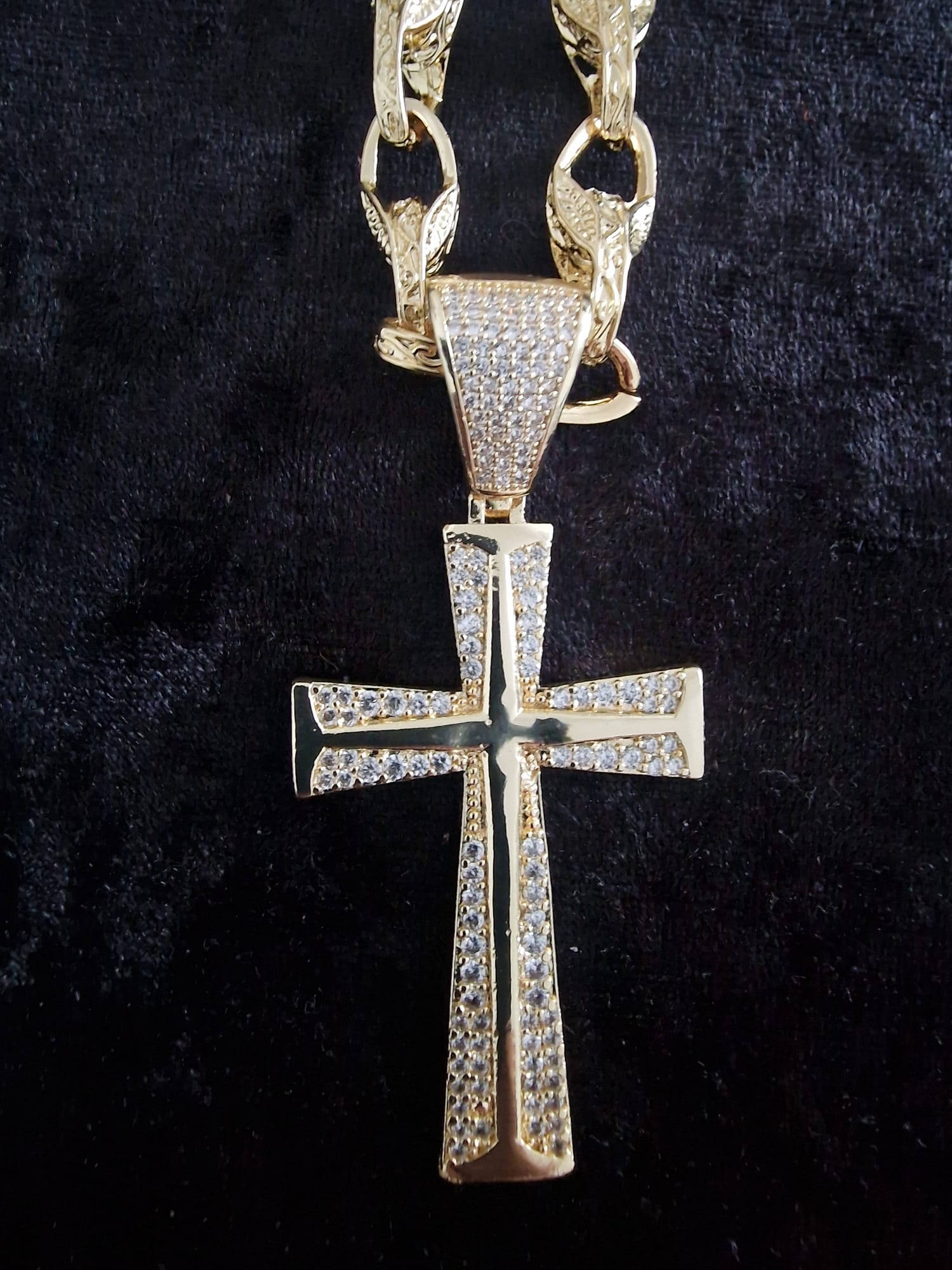 Gold Plated Victorian Cross Pendant | 24" 9mm Belcher or Tulip Chain