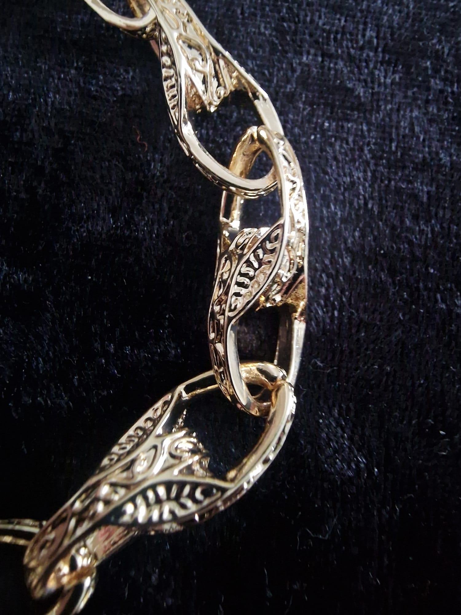 Gold Plated Victorian Cross Pendant | 24" 9mm Belcher or Tulip Chain