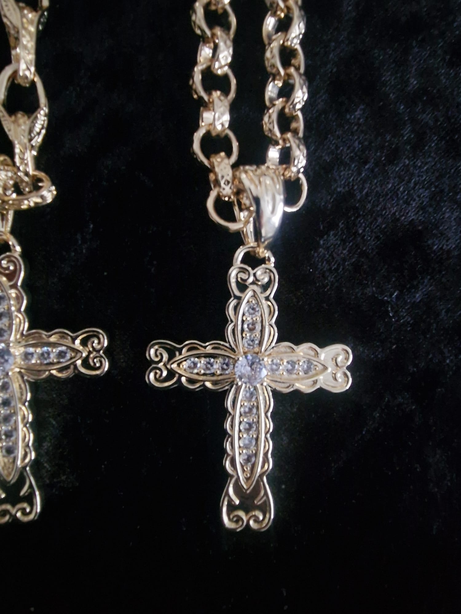 Scalloped Iced Out Cross & 24" Gold Plated Chain Set