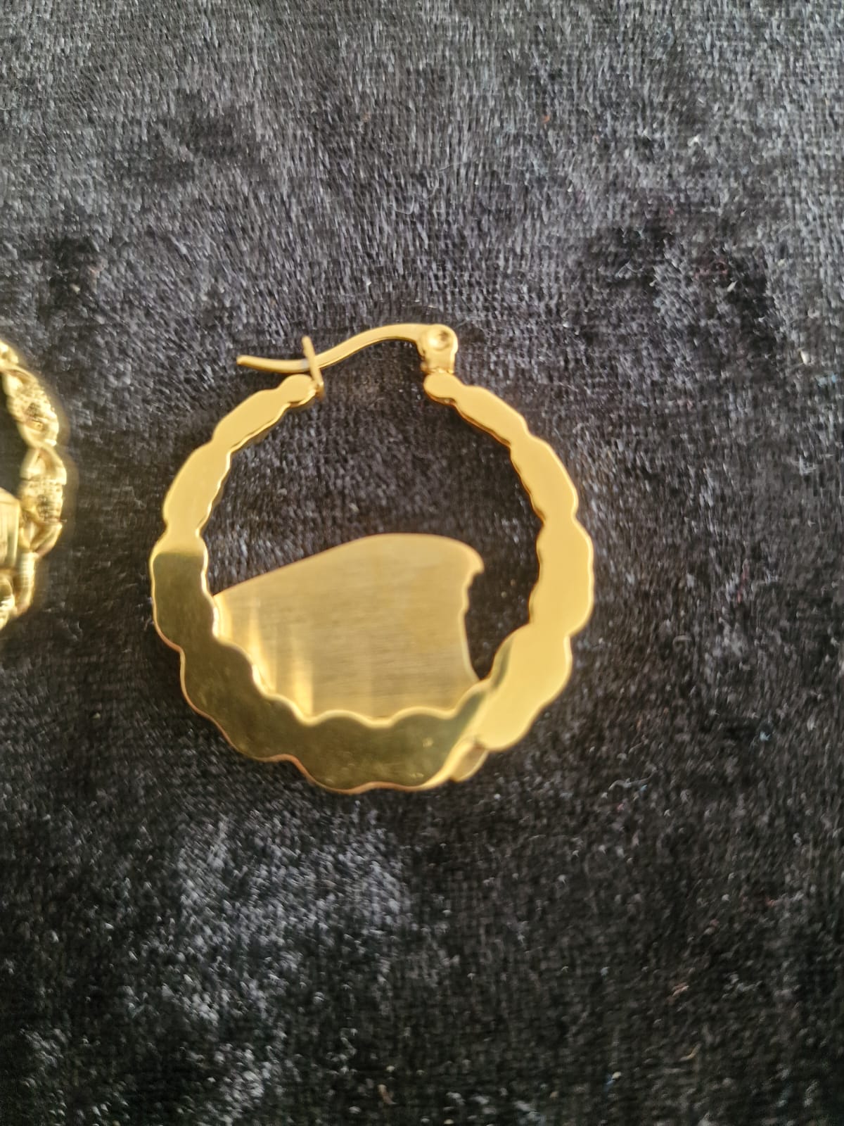 18k Gold Plated 30mm Hoop Earrings – Vardo Gypsy Wagon