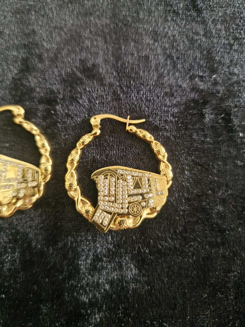 18k Gold Plated 30mm Hoop Earrings – Vardo Gypsy Wagon
