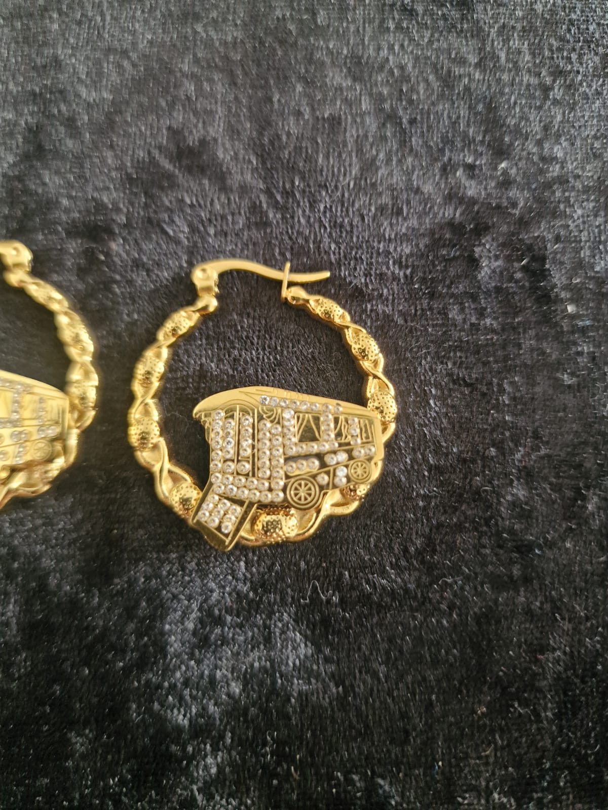 18k Gold Plated 30mm Hoop Earrings – Vardo Gypsy Wagon
