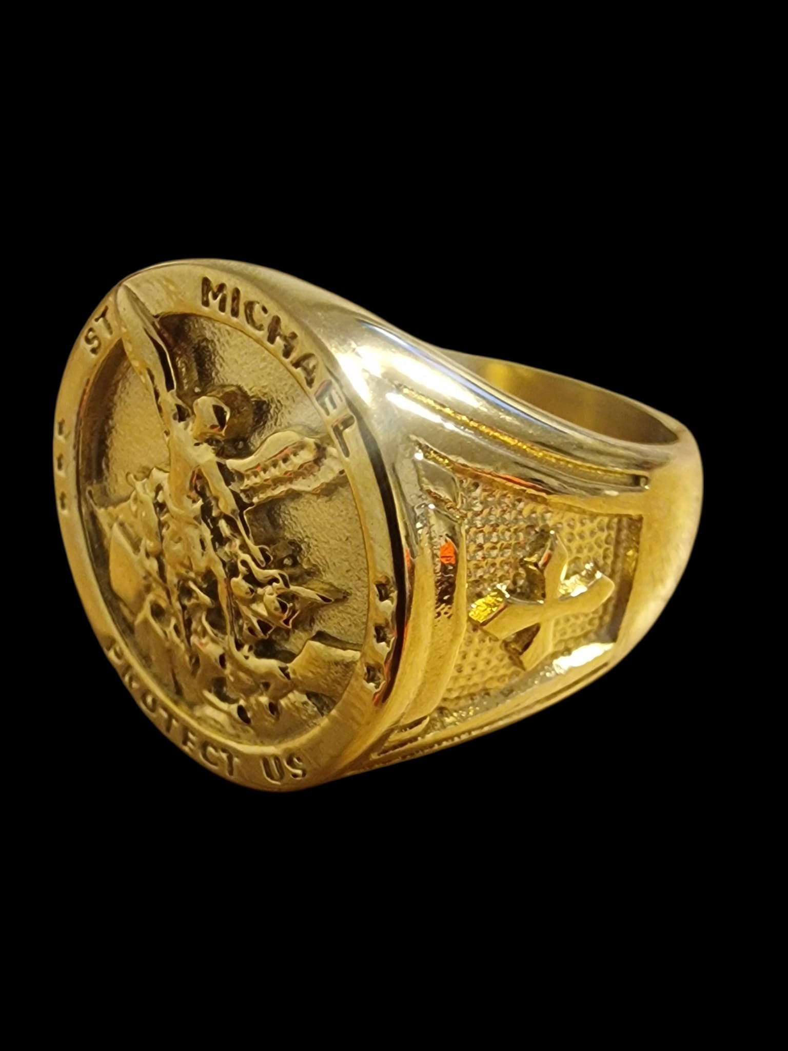 Gold Plated Sovereign Style Ring